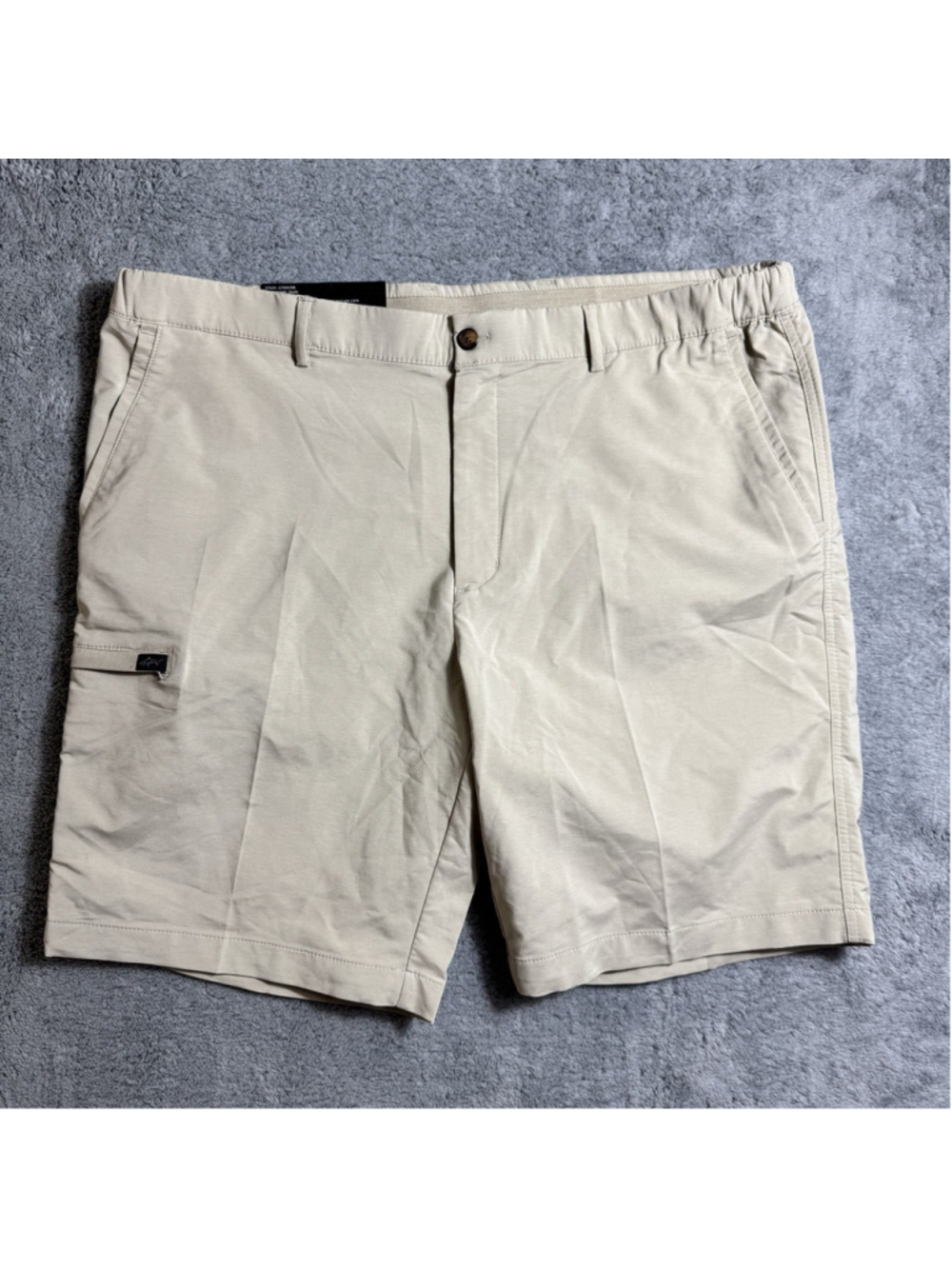 Greg Norman Men' s Golf Cargo Shorts Athleisure Flat Front Tan Outdoors Size 38